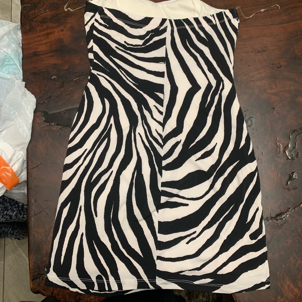 Strapless top - Picture 2 of 2